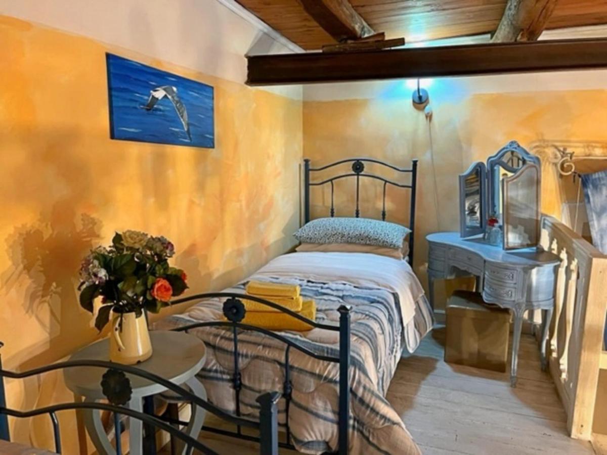 Apartamento Casa Ra Bella Mbriana Nápoles Exterior foto